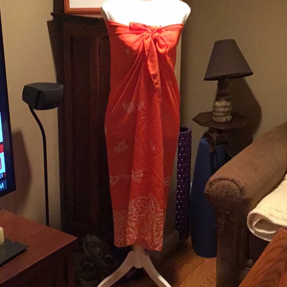 Vintage Pareo for Estée Lauder - Picture 1 of 5